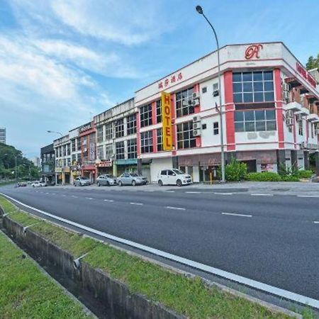 Oyo 90892 L&E Hotel Seremban Exterior photo